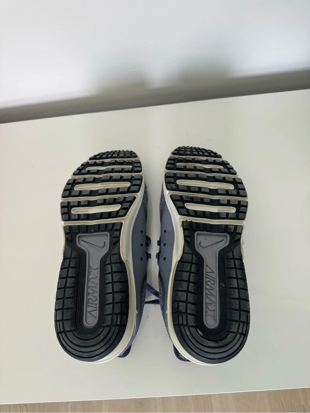 Nike Women's Gray Knit Sneakers